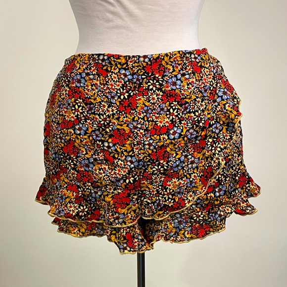 Patrons of Peace Red Floral Skort (Medium) - Picture 1 of 10